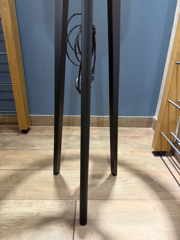 Lámpara Trippe Madera y Esterilla - Negro - Imagen 6