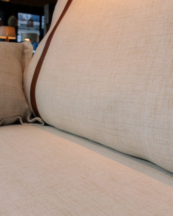 Sofá Ginebra 3 Cuerpos 220cm - Beige Lino- Cintas de Cuero - Imagen 5