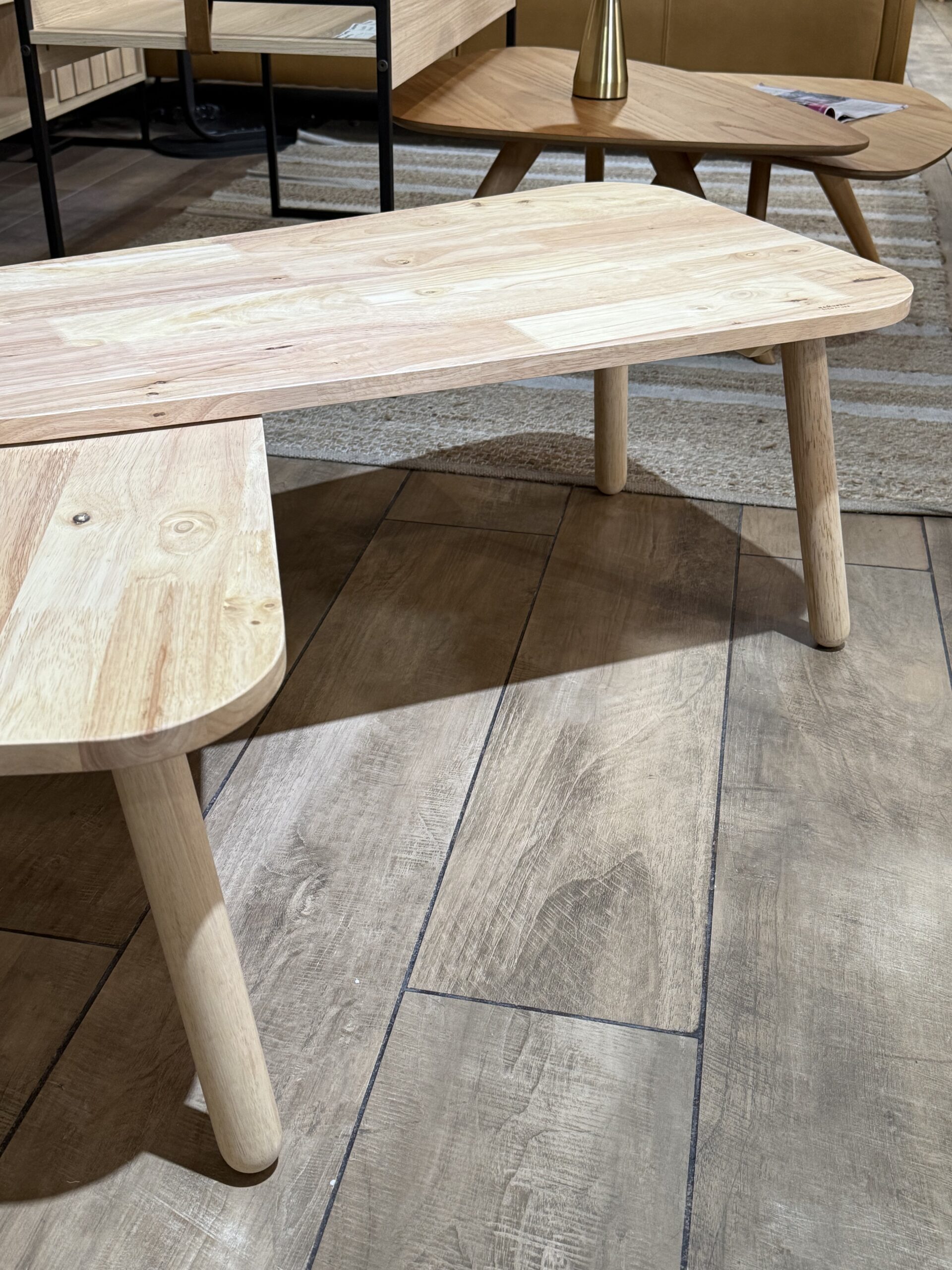 Mesa de Centro Montevideo - Madera de Caucho - Imagen 8