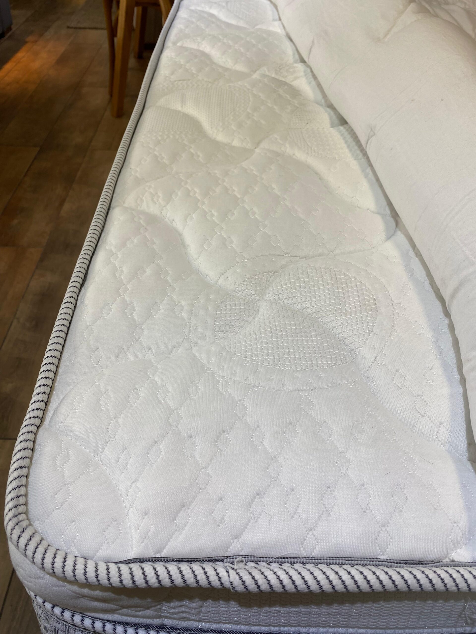 Colchón Roger Resortes Pocket + Pillow Firme – 2 Plazas - Imagen 3