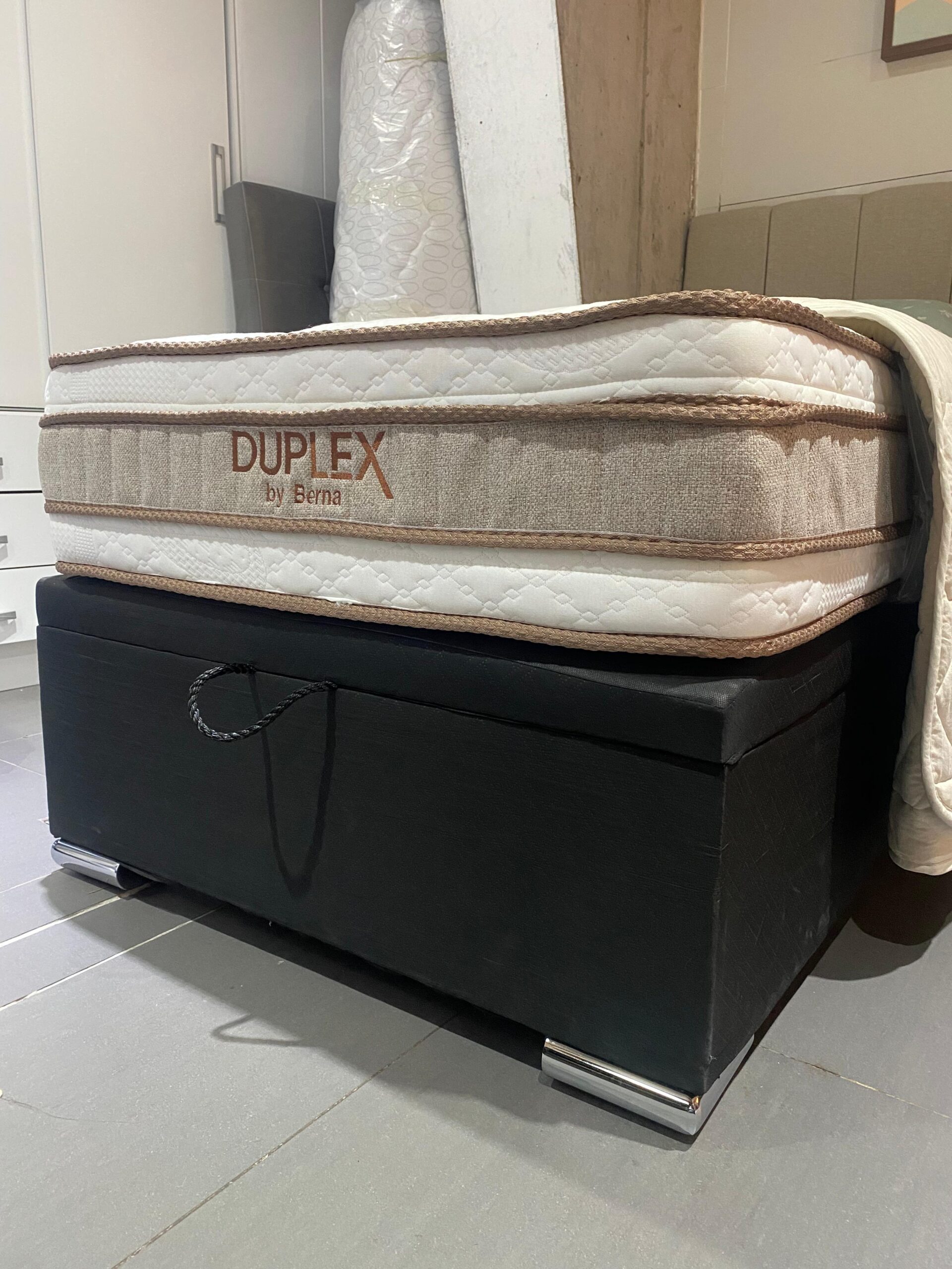 Colchón Duplex Espuma + Box Baúl Negro - 1 Plaza - Imagen 2