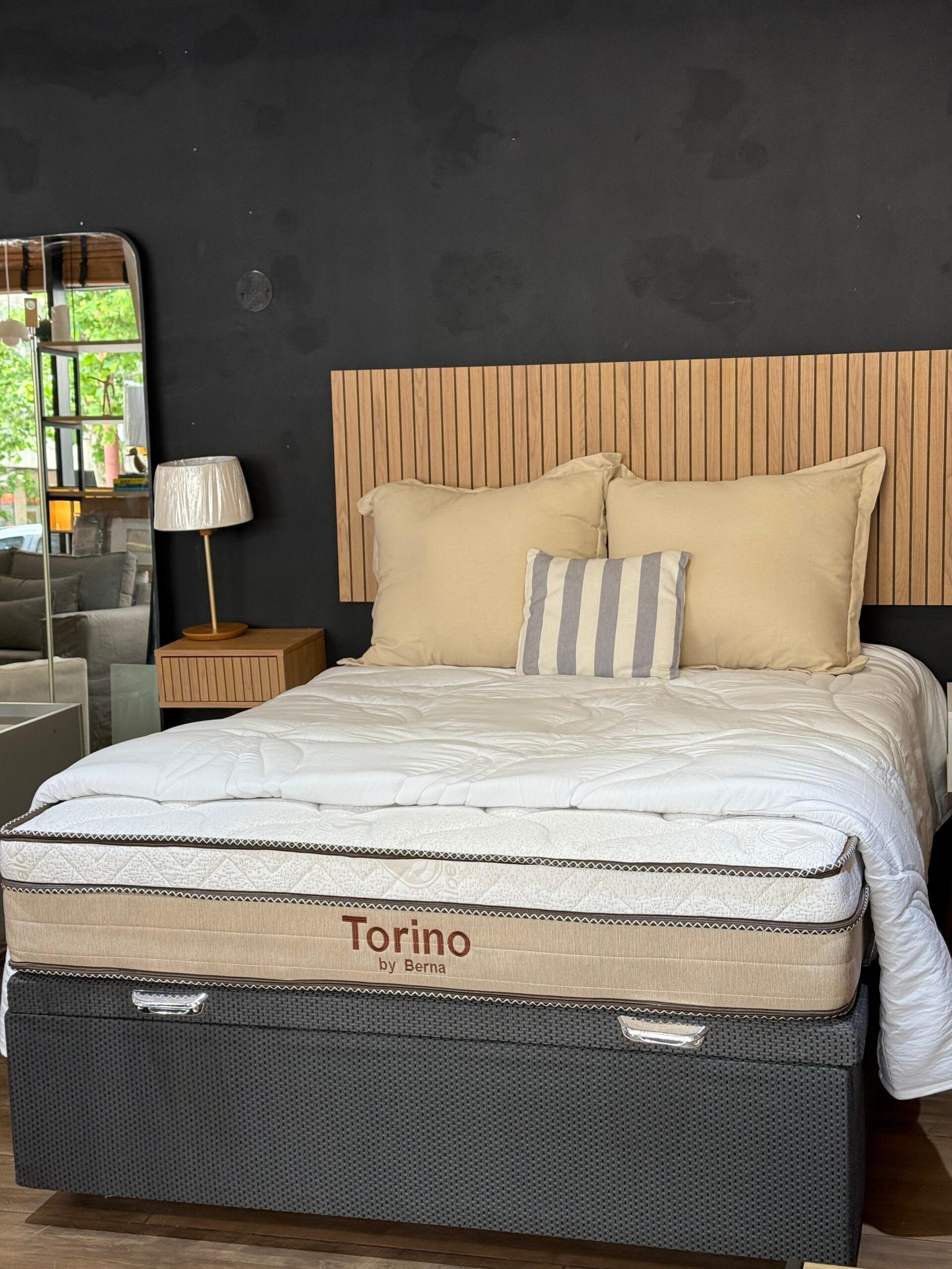 PREVENTA - Colchón Torino Espuma/Pillow Top + Box Baúl – 2 Plaza - Imagen 2