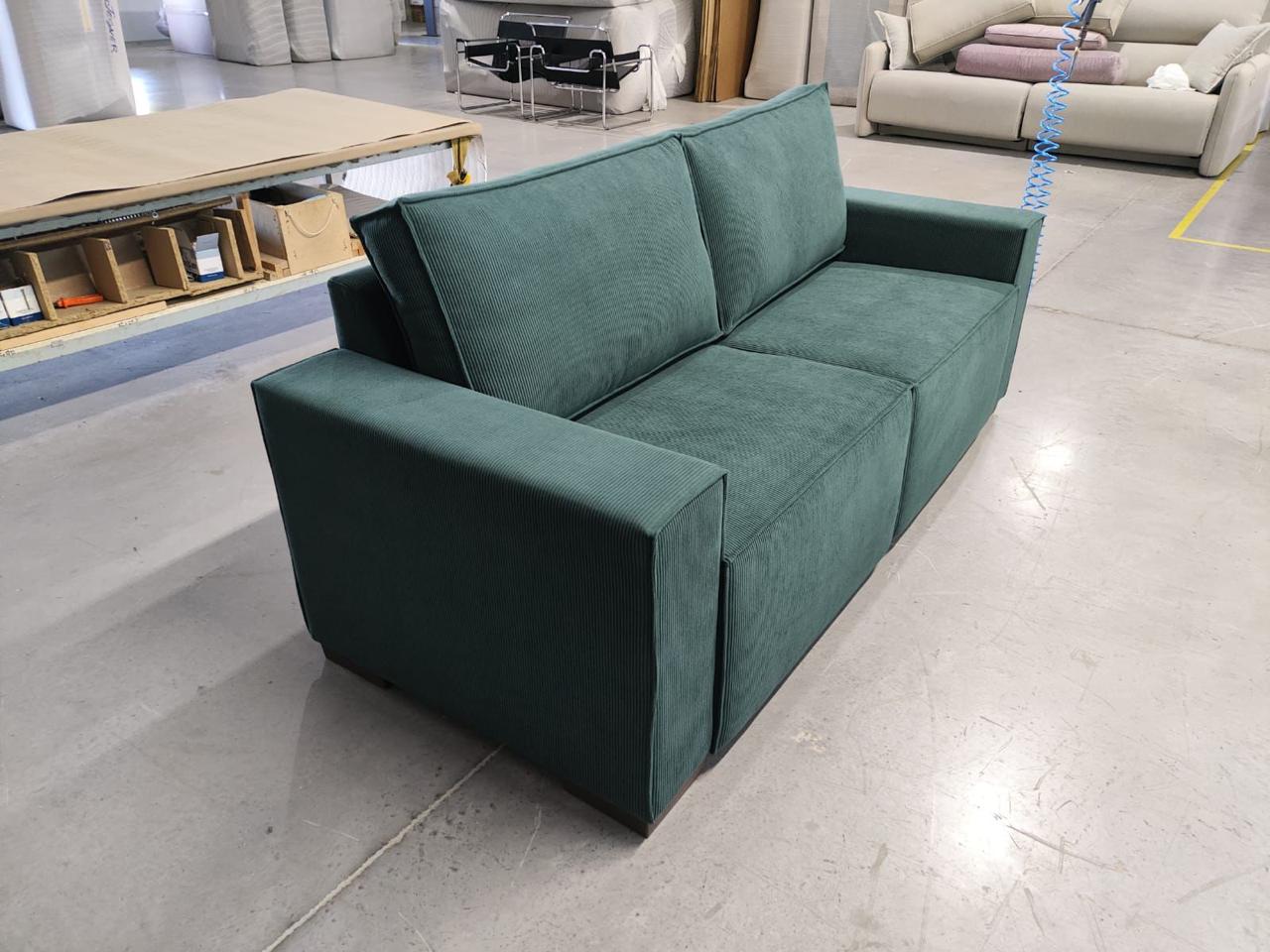 Sofa Moscú 3 Cuerpos 200cm – Verde Easy Clean - Imagen 5